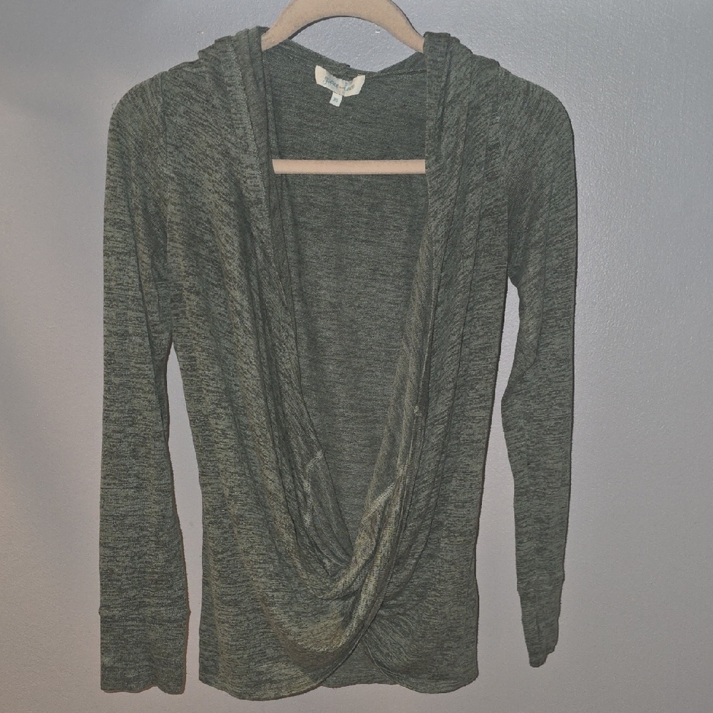 Grace & Lace Snowday Pullover Twist Front Hoody XS